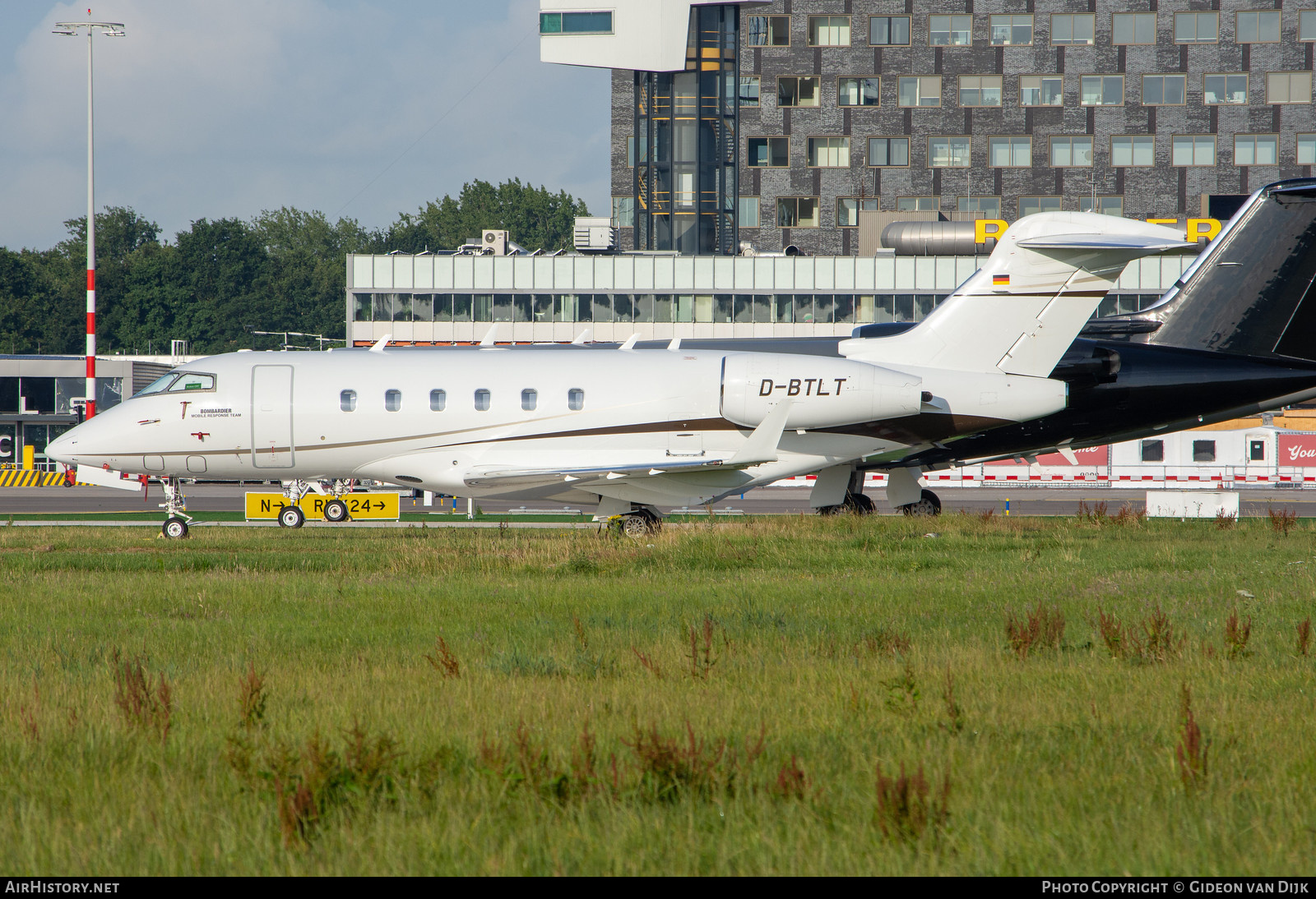 Aircraft Photo of D-BTLT | Bombardier Challenger 300 (BD-100-1A10) | Bombardier Mobile Response Team | AirHistory.net #776699
