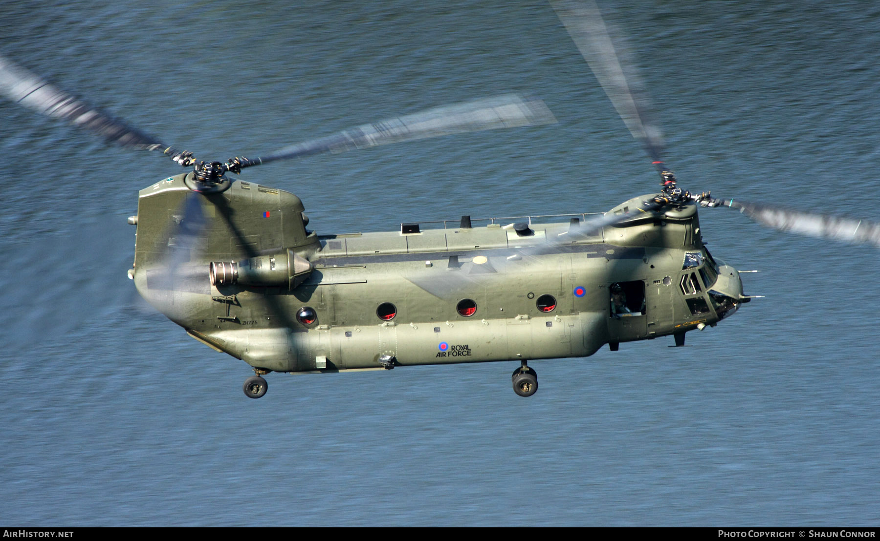 Aircraft Photo of ZH775 | Boeing Chinook HC4 (352) | UK - Air Force | AirHistory.net #776739