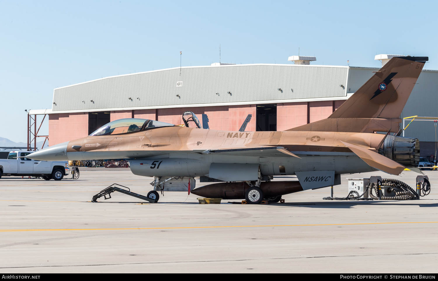 Aircraft Photo of 900943 | General Dynamics F-16A Fighting Falcon | USA - Navy | AirHistory.net #776810