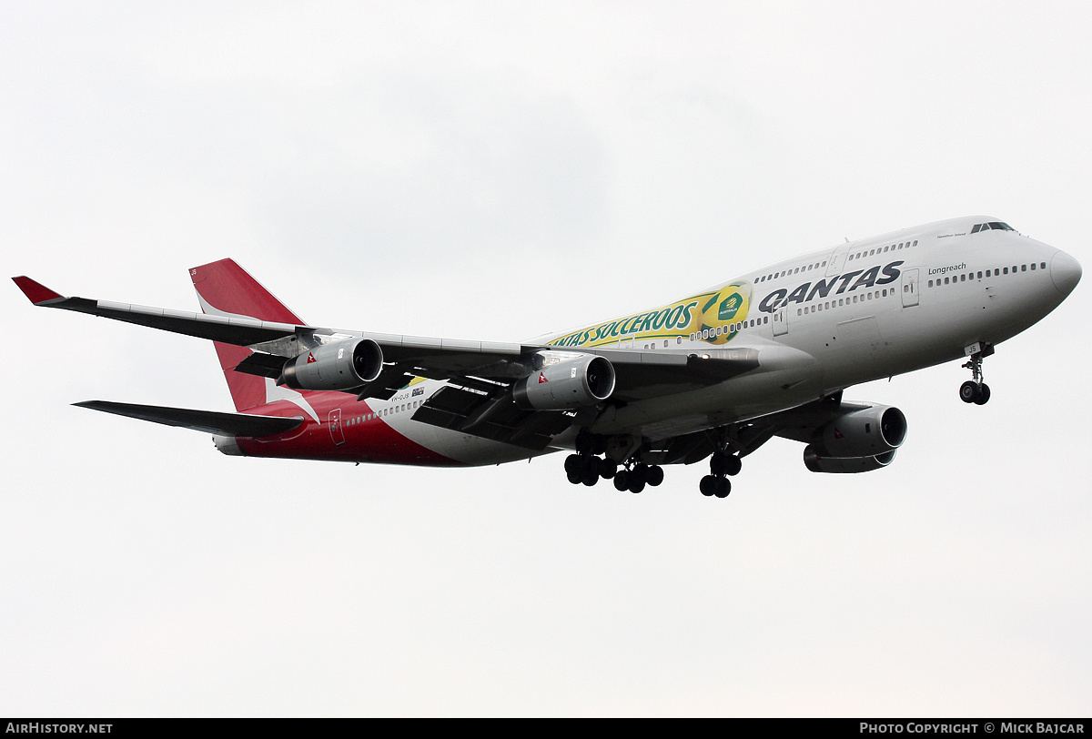 Aircraft Photo of VH-OJS | Boeing 747-438 | Qantas | AirHistory.net #777082