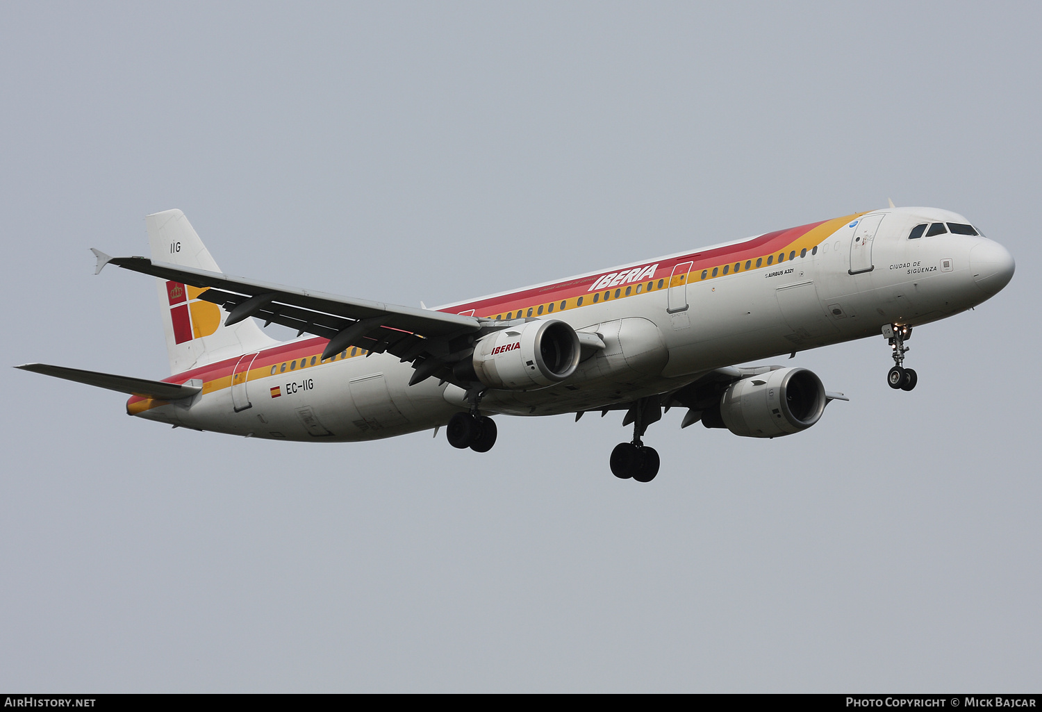 Aircraft Photo of EC-IIG | Airbus A321-211 | Iberia | AirHistory.net #777188
