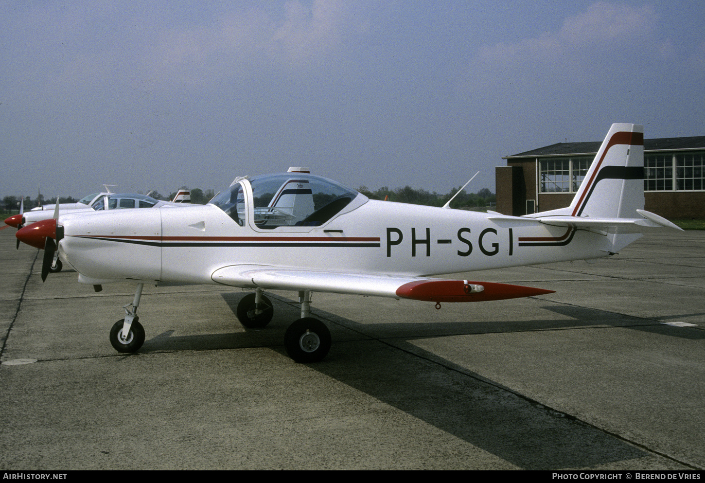Aircraft Photo of PH-SGI | Slingsby T-67C-3 | Rijksluchtvaartschool - RLS | AirHistory.net #777235