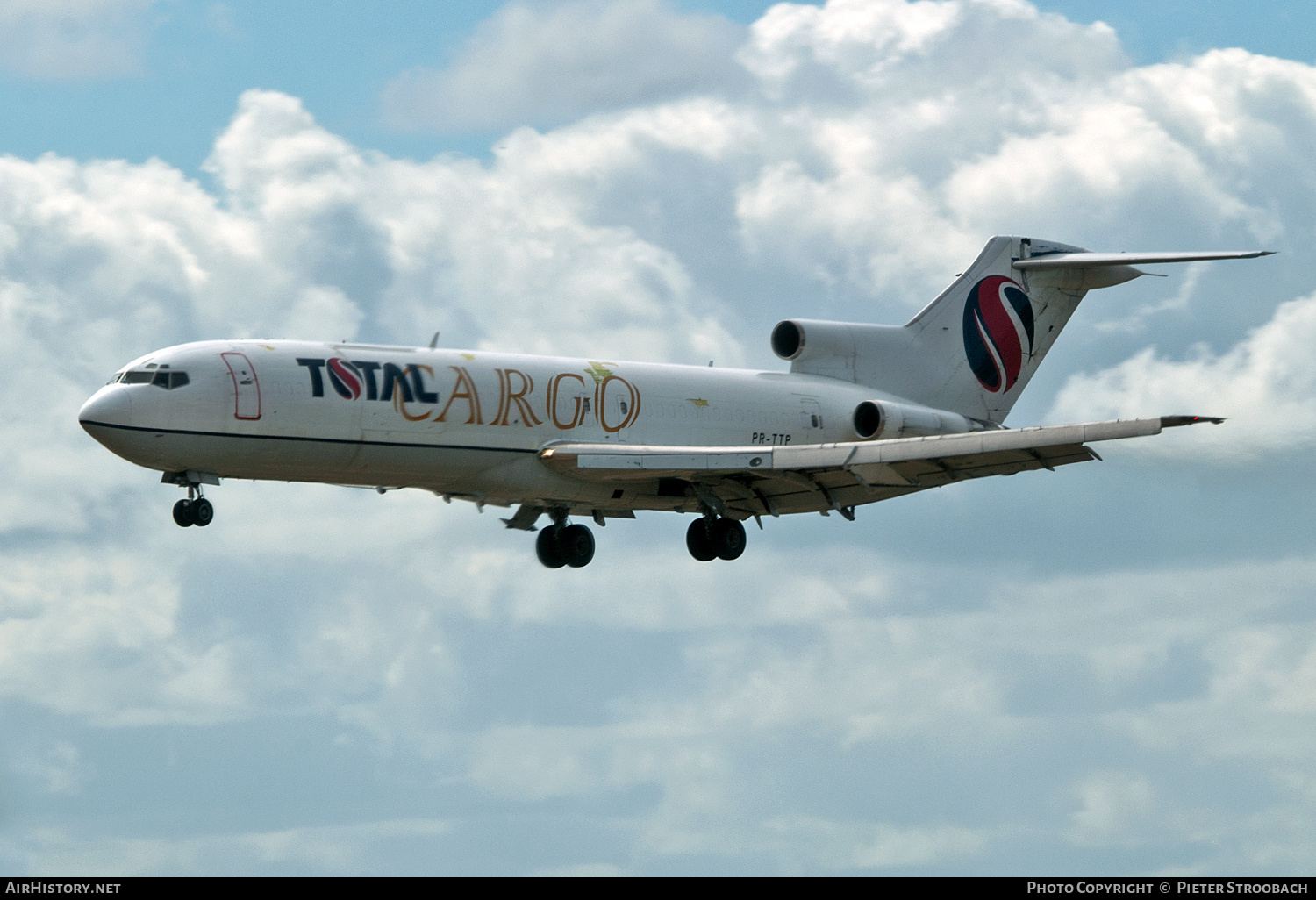 Aircraft Photo of PR-TTP | Boeing 727-2M7/Adv(F) | Total Linhas Aéreas Cargo | AirHistory.net #777318
