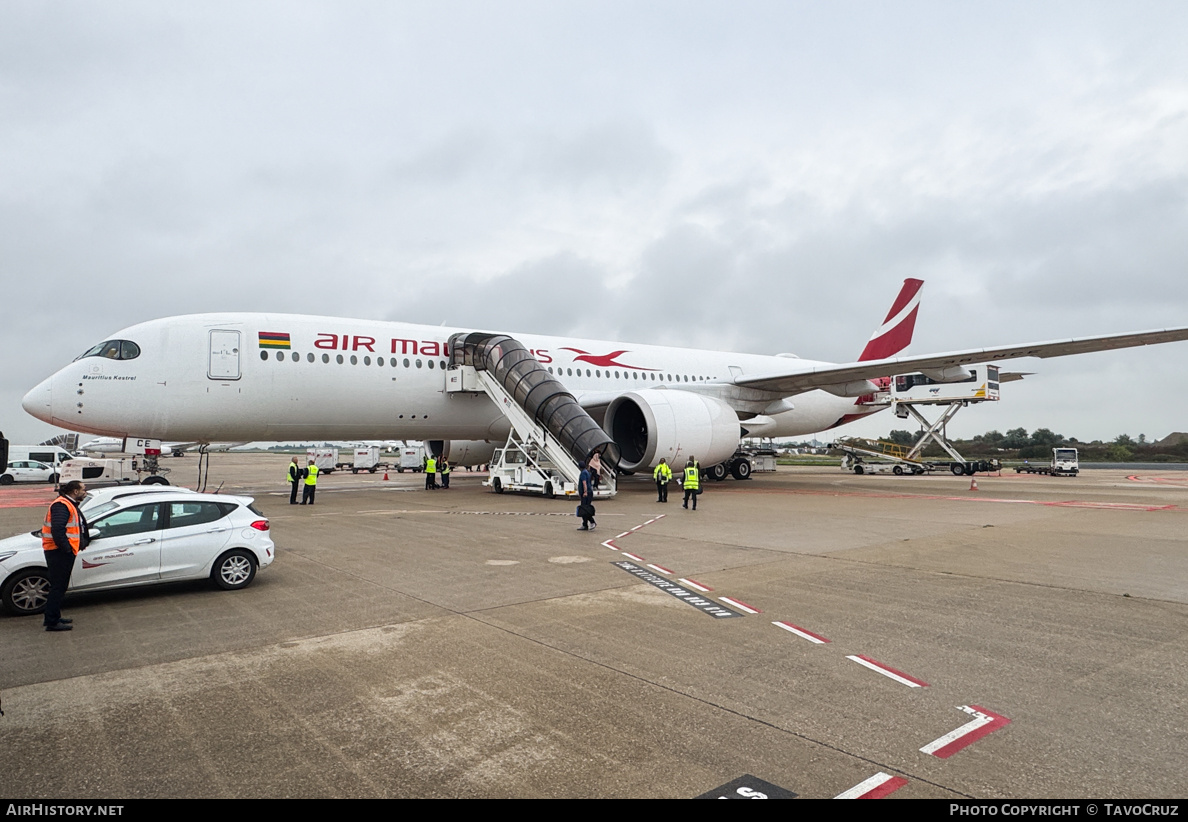 Aircraft Photo of 3B-NCE | Airbus A350-941 | Air Mauritius | AirHistory.net #777389