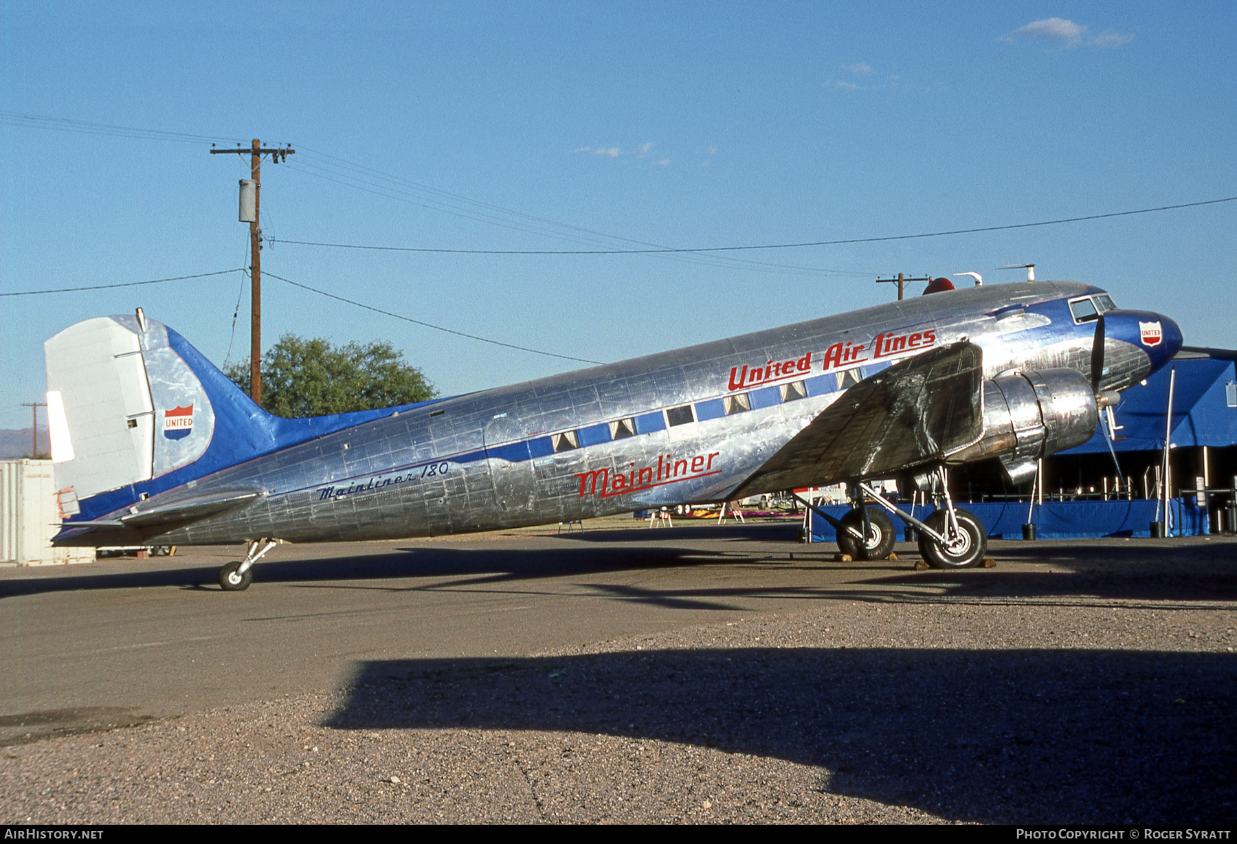 Aircraft Photo of N16070 / NC16070 | Douglas DC-3A-197 | United Air Lines | AirHistory.net #777445