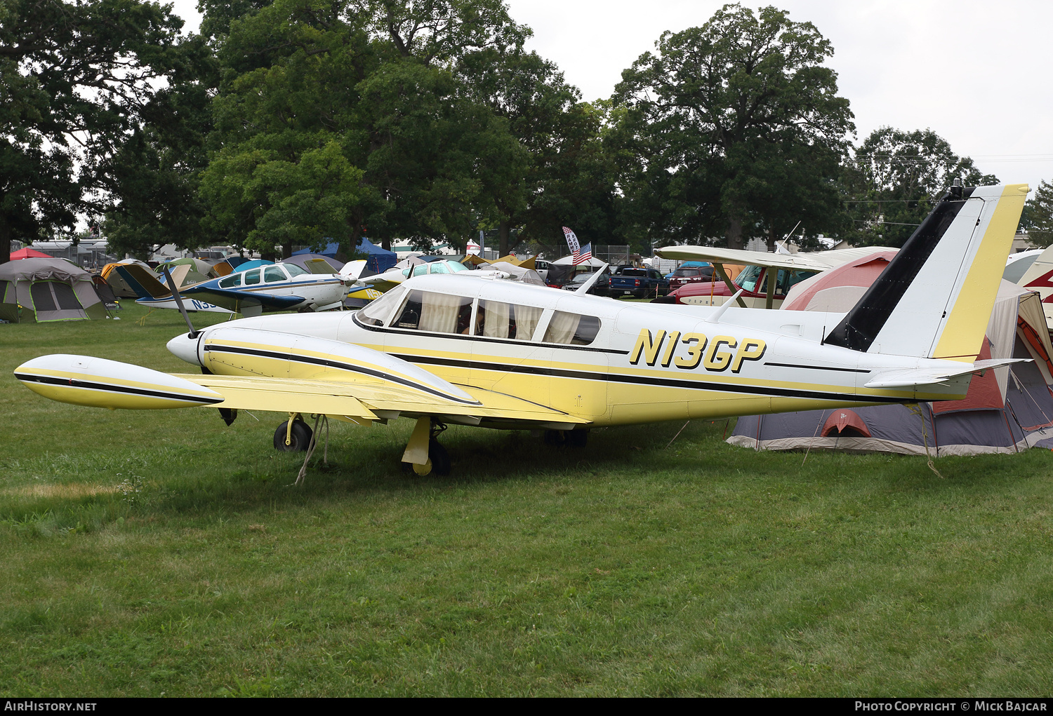 Aircraft Photo of N13GP | Piper PA-30-160 Twin Comanche B | AirHistory.net #777474