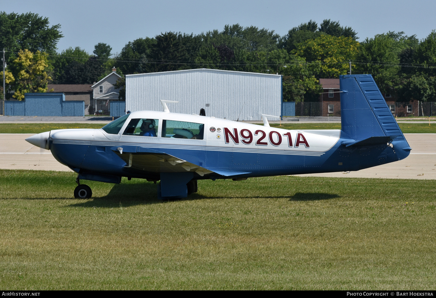 Aircraft Photo of N9201A | Mooney M-20J | AirHistory.net #777520