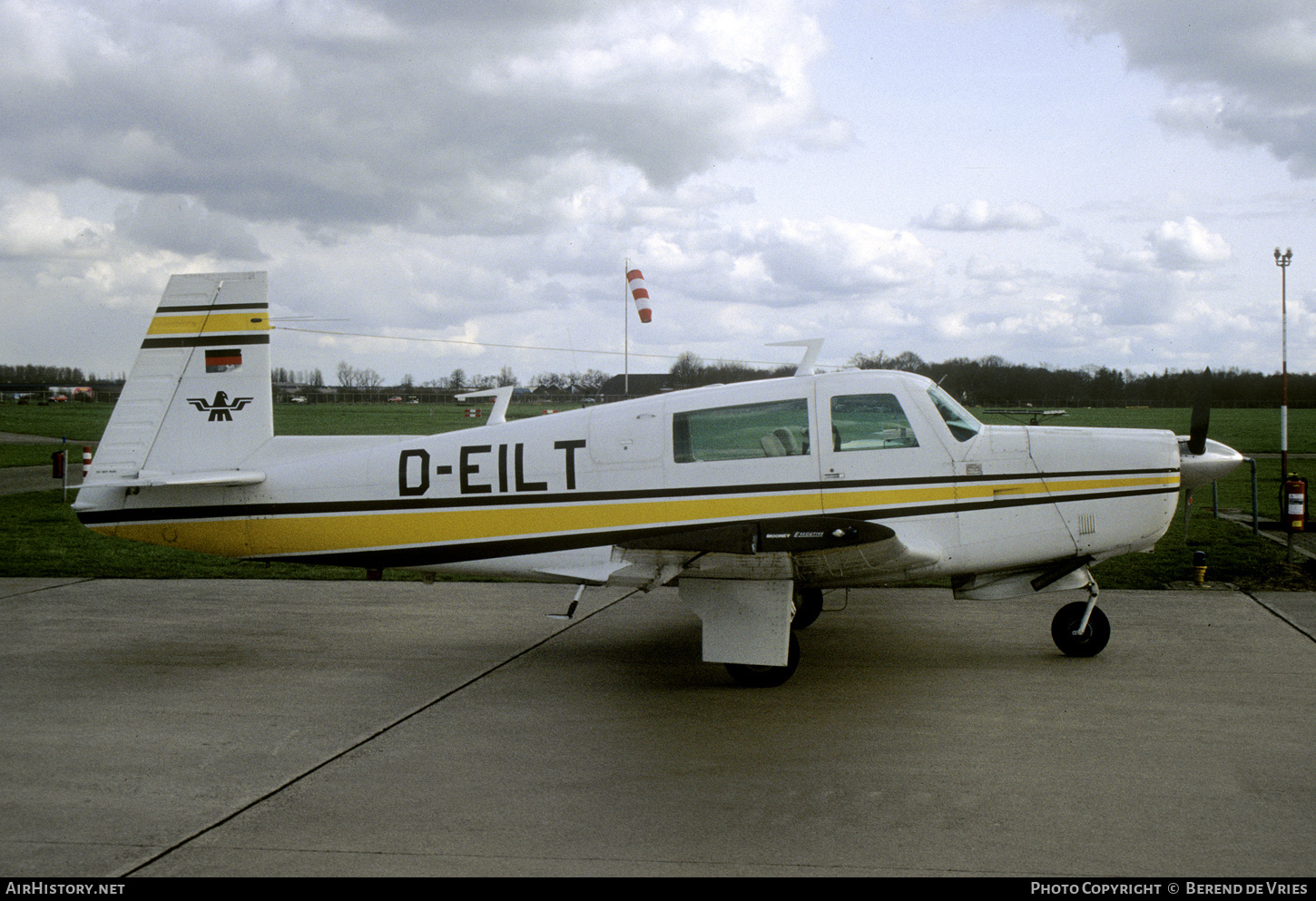 Aircraft Photo of D-EILT | Mooney M-20F Executive | AirHistory.net #777549