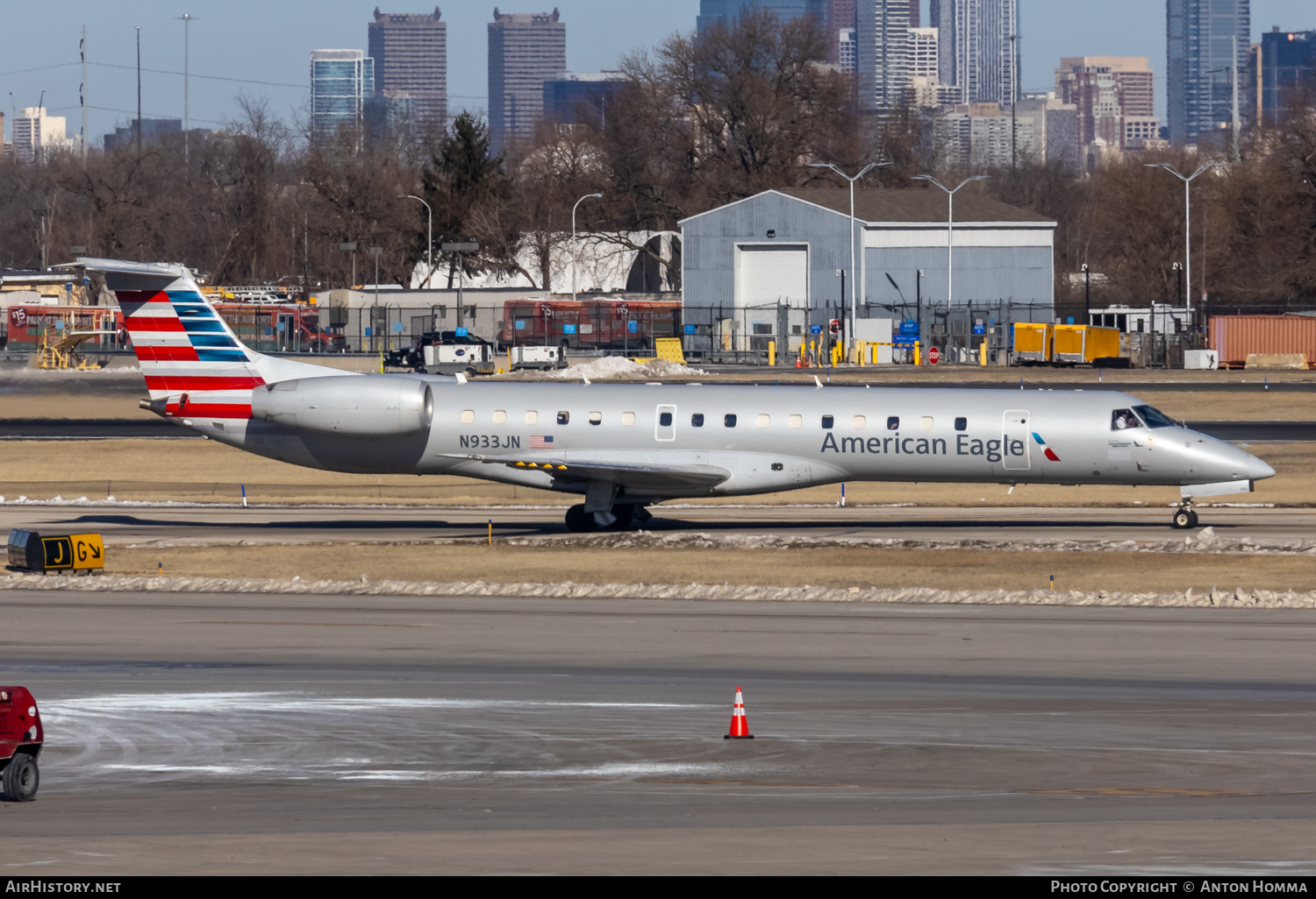 Aircraft Photo of N933JN | Embraer ERJ-145LR (EMB-145LR) | American Eagle | AirHistory.net #777577