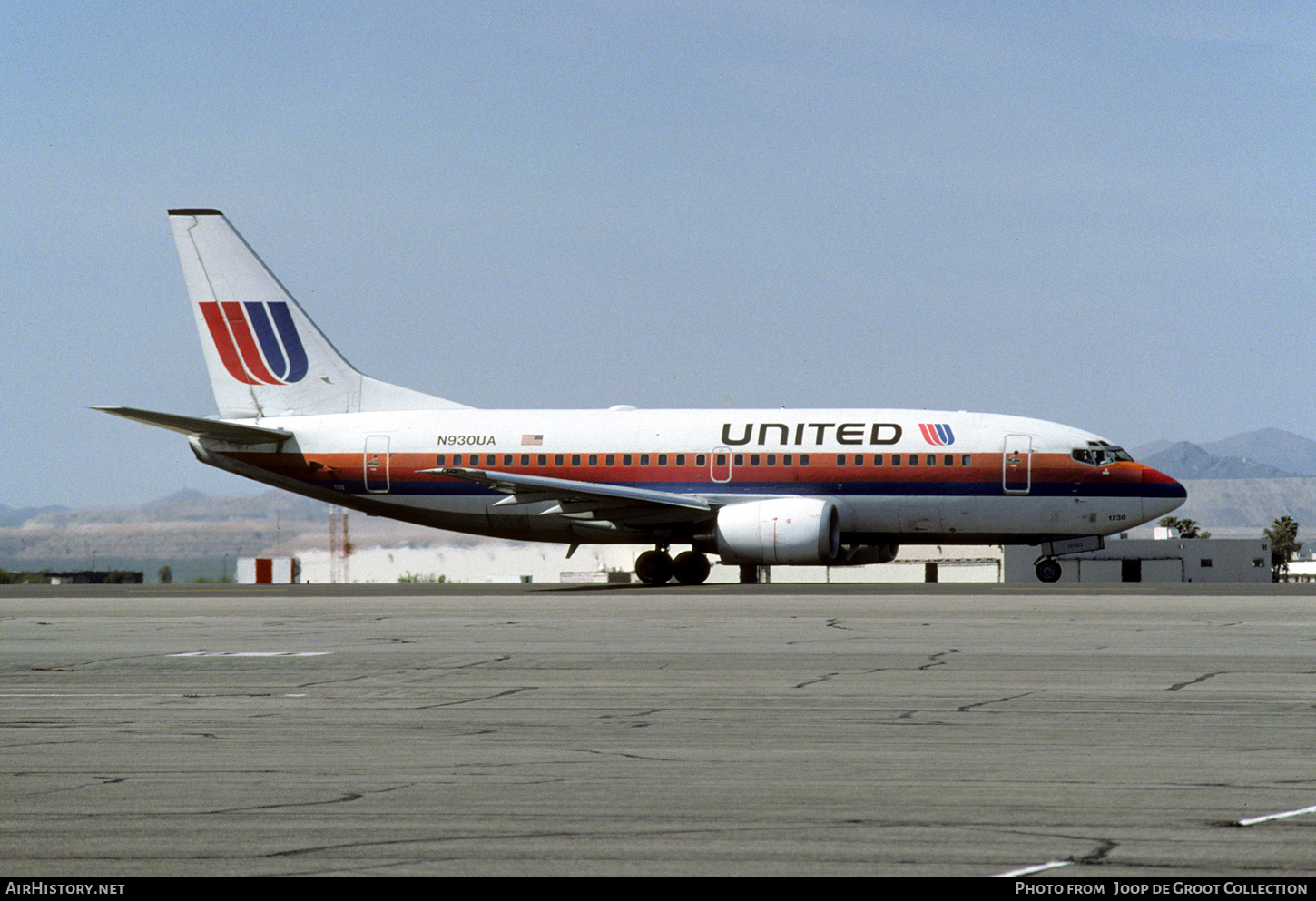 Aircraft Photo of N930UA | Boeing 737-522 | United Airlines | AirHistory.net #777604