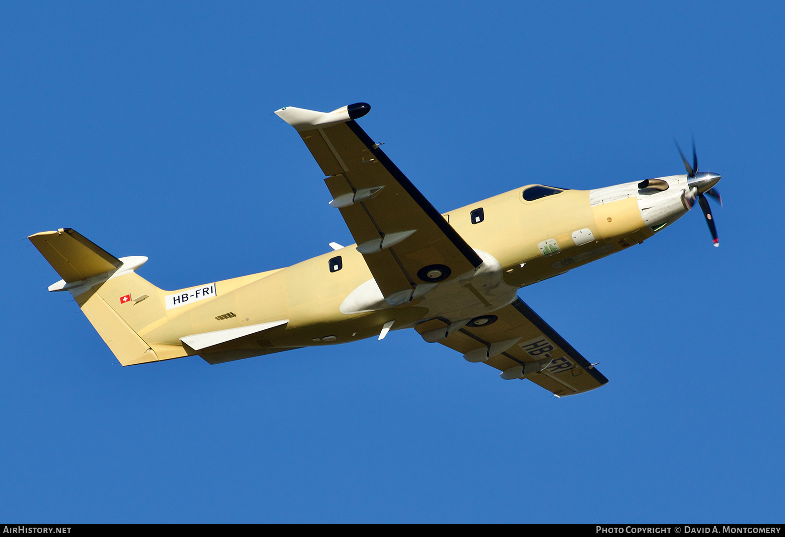 Aircraft Photo of HB-FRI | Pilatus PC-12NGX (PC-12/47E) | AirHistory.net #777626