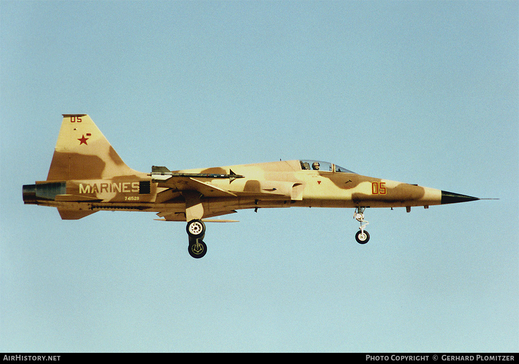 Aircraft Photo of 741528 | Northrop F-5E Tiger II | USA - Marines | AirHistory.net #777640