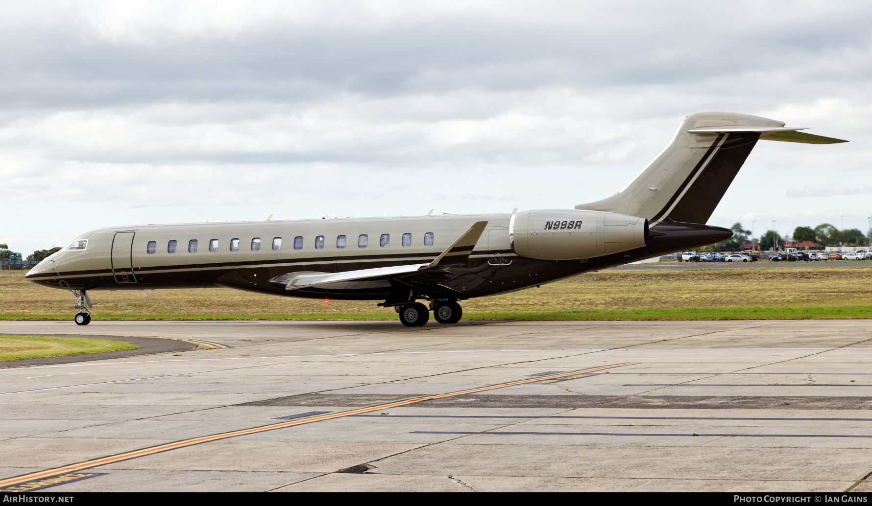 Aircraft Photo of N998R | Bombardier Global 7500 (BD-700-2A12) | AirHistory.net #777679