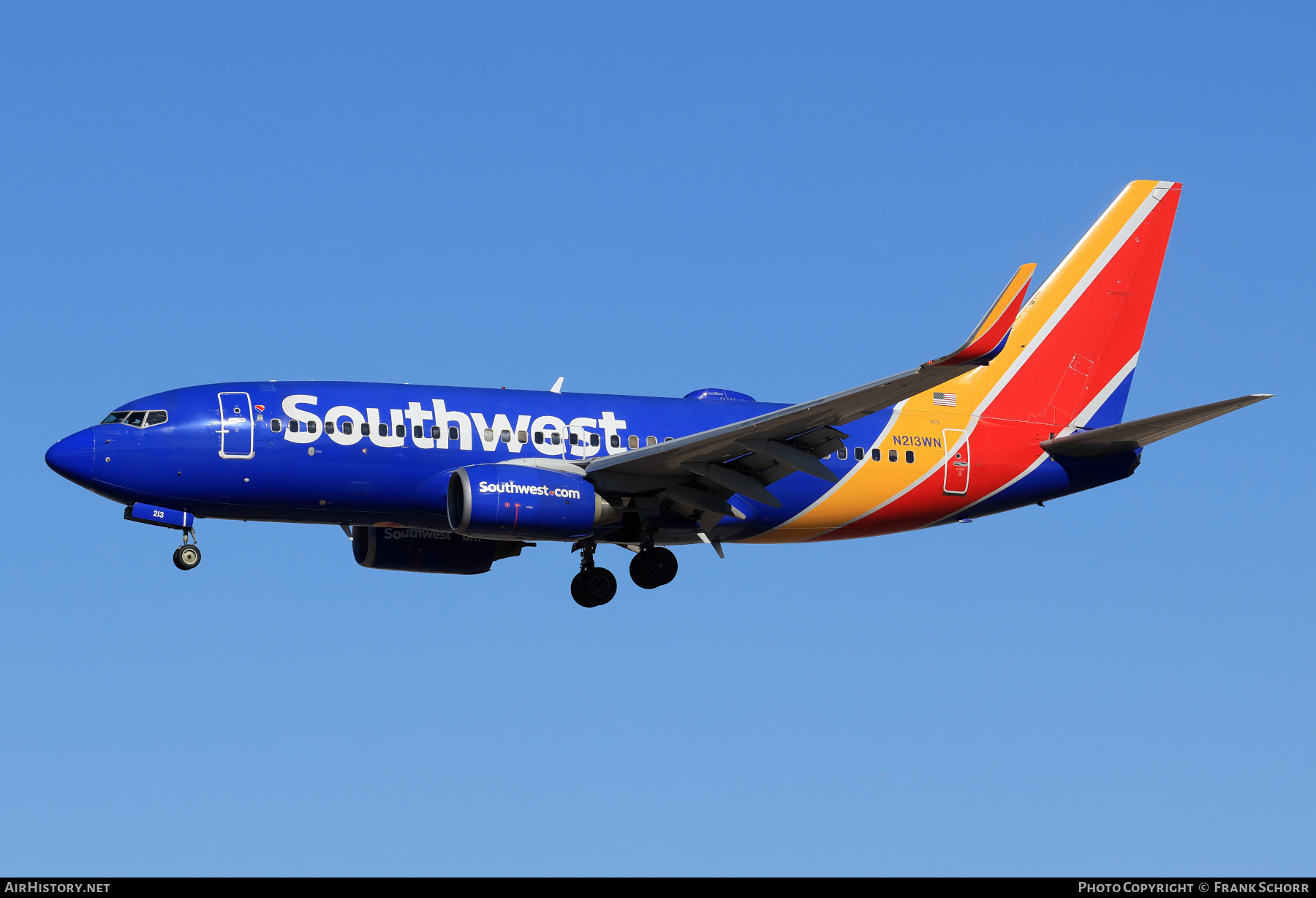 Aircraft Photo of N213WN | Boeing 737-7H4 | Southwest Airlines | AirHistory.net #777684