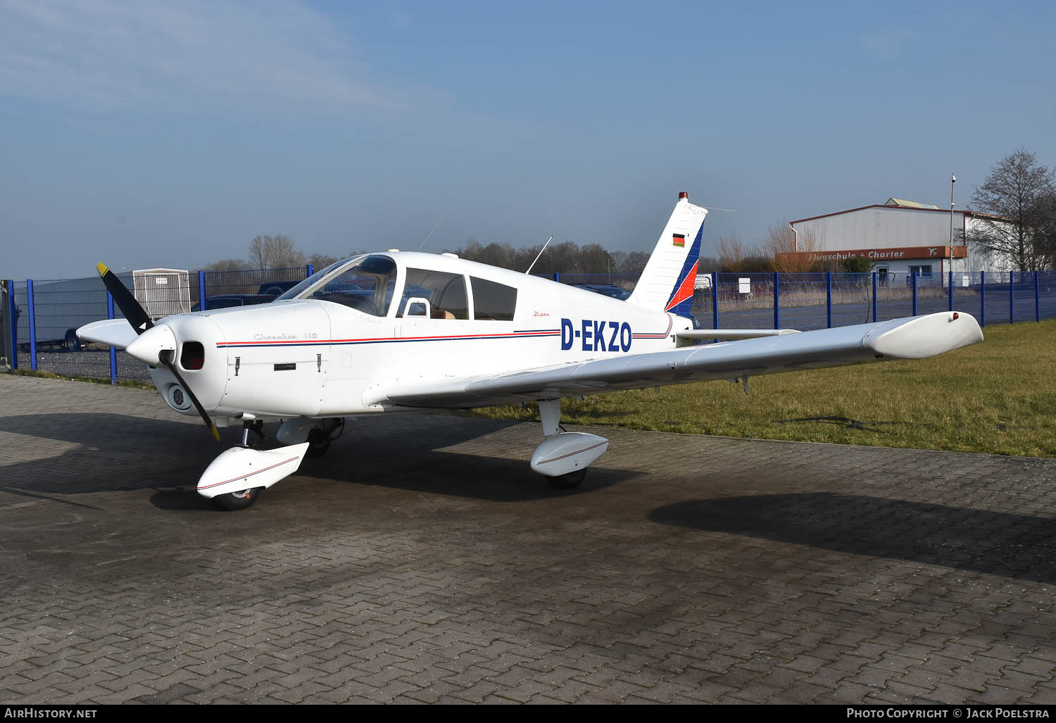 Aircraft Photo of D-EKZO | Piper PA-28-140 Cherokee | AirHistory.net #777751