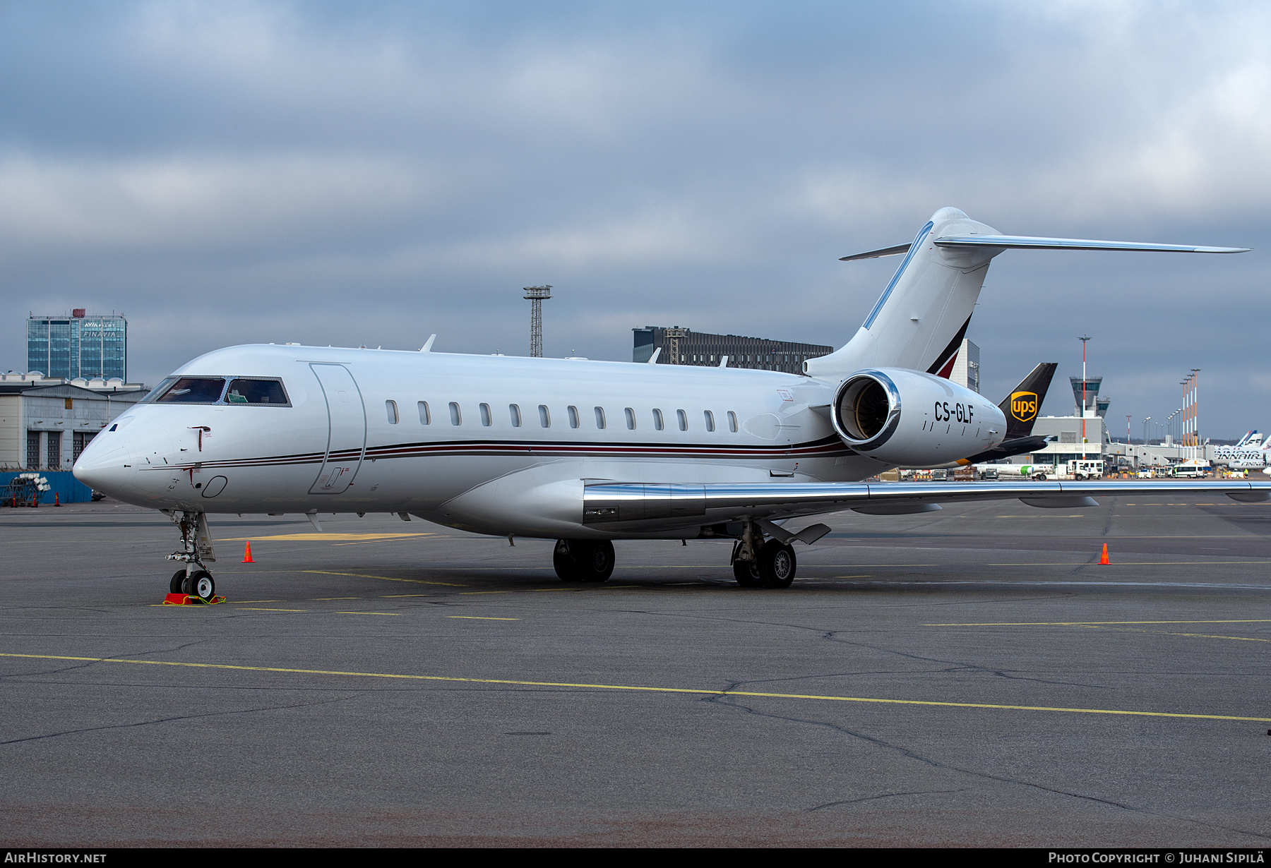 Aircraft Photo of CS-GLF | Bombardier Global 6000 (BD-700-1A10) | AirHistory.net #777775