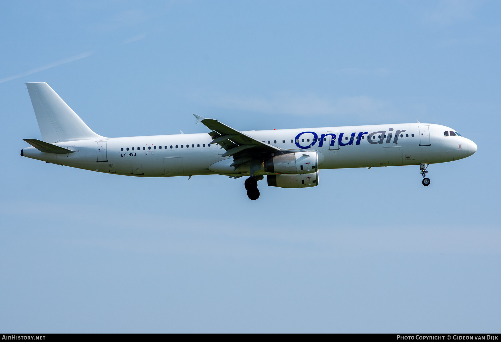 Aircraft Photo of LY-NVU | Airbus A321-231 | Onur Air | AirHistory.net #777838