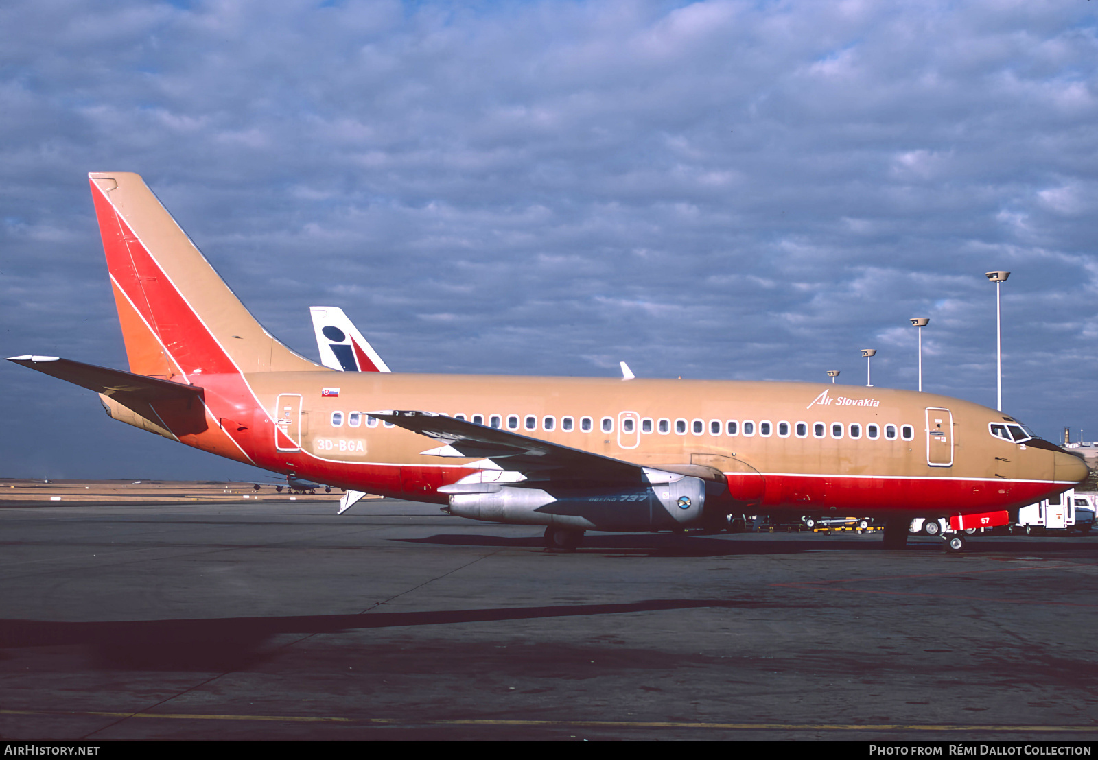 Aircraft Photo of 3D-BGA | Boeing 737-2H4/Adv | Air Slovakia | AirHistory.net #777864
