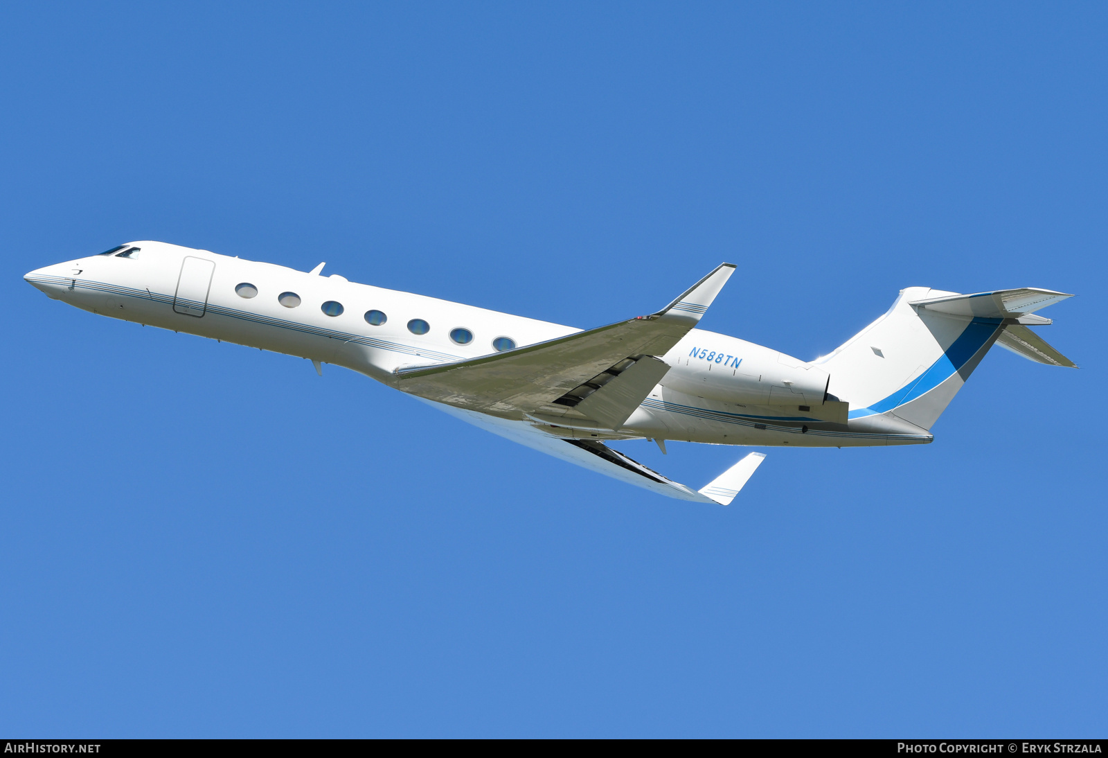 Aircraft Photo of N588TN | Gulfstream Aerospace G-V-SP Gulfstream G550 | AirHistory.net #777875