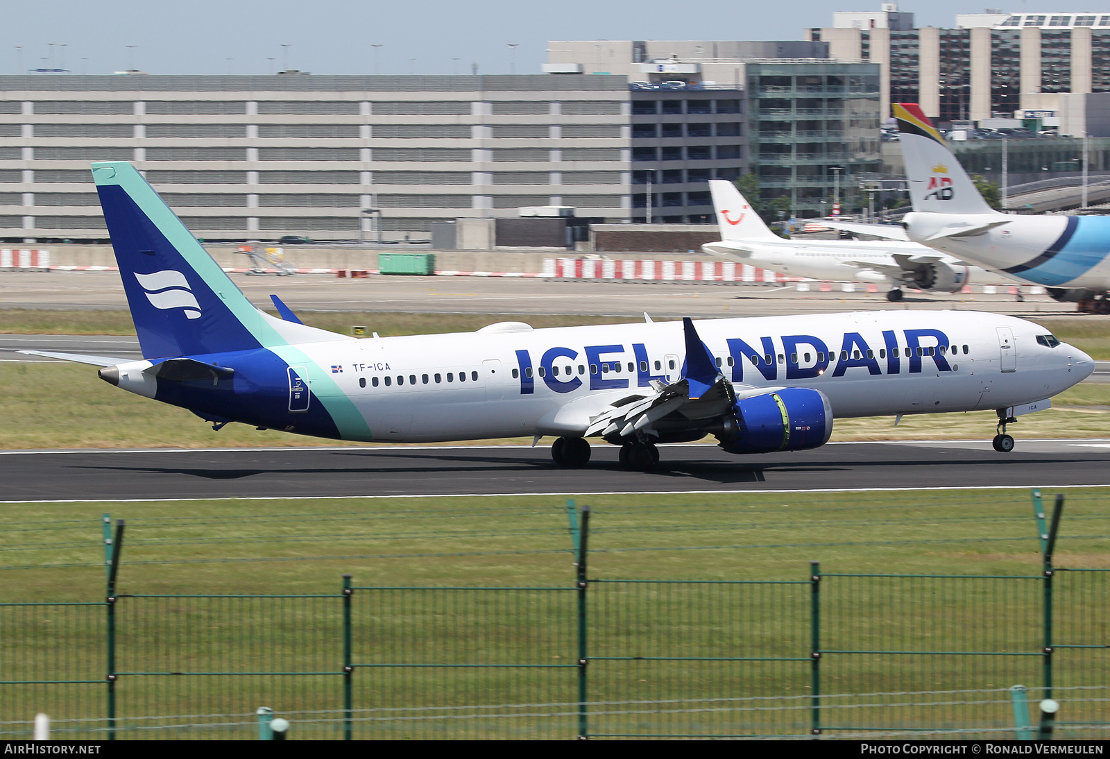 Aircraft Photo of TF-ICA | Boeing 737-9 Max 9 | Icelandair | AirHistory.net #777905