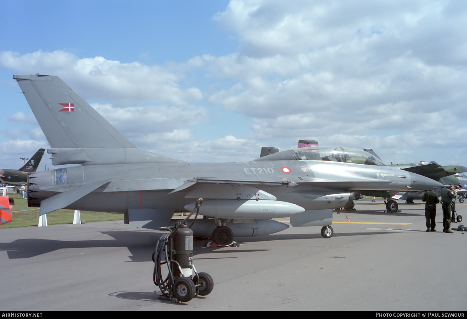 Aircraft Photo of ET-210 | General Dynamics F-16B Fighting Falcon | Denmark - Air Force | AirHistory.net #777914