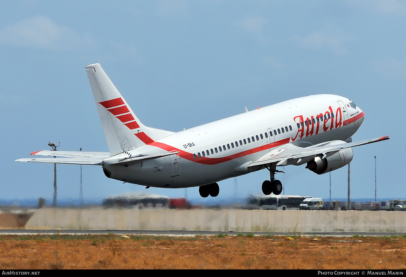 Aircraft Photo of LY-SKA | Boeing 737-35B | Aurela | AirHistory.net #777964