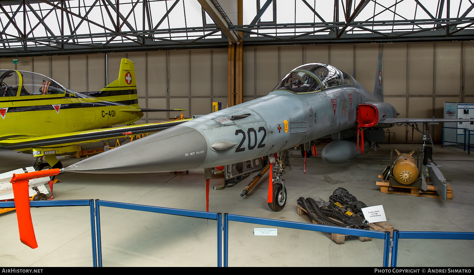 Aircraft Photo of J-3202 | Northrop F-5F Tiger II | Switzerland - Air Force | AirHistory.net #778031