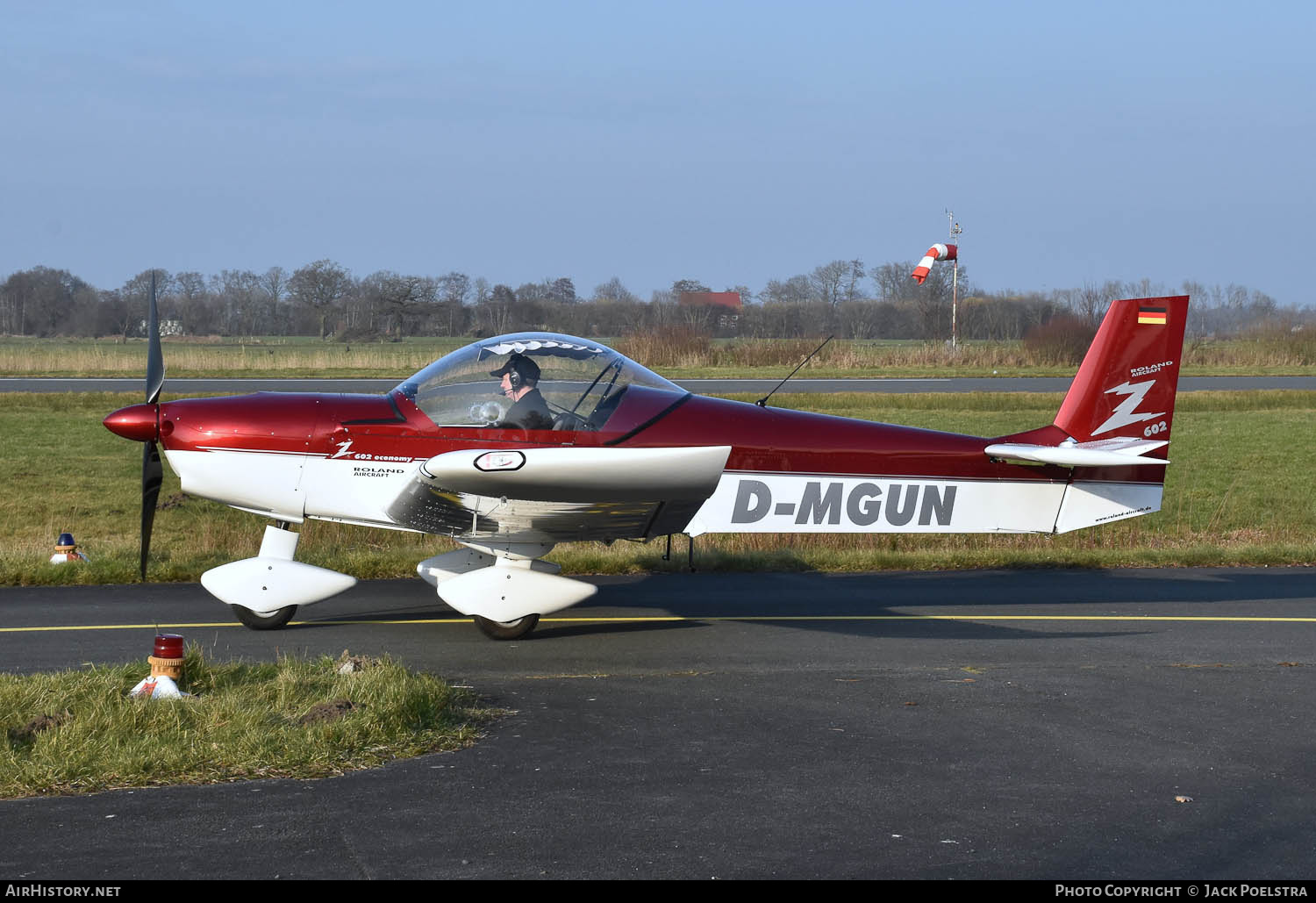 Aircraft Photo of D-MGUN | Roland Z-602 | AirHistory.net #778072