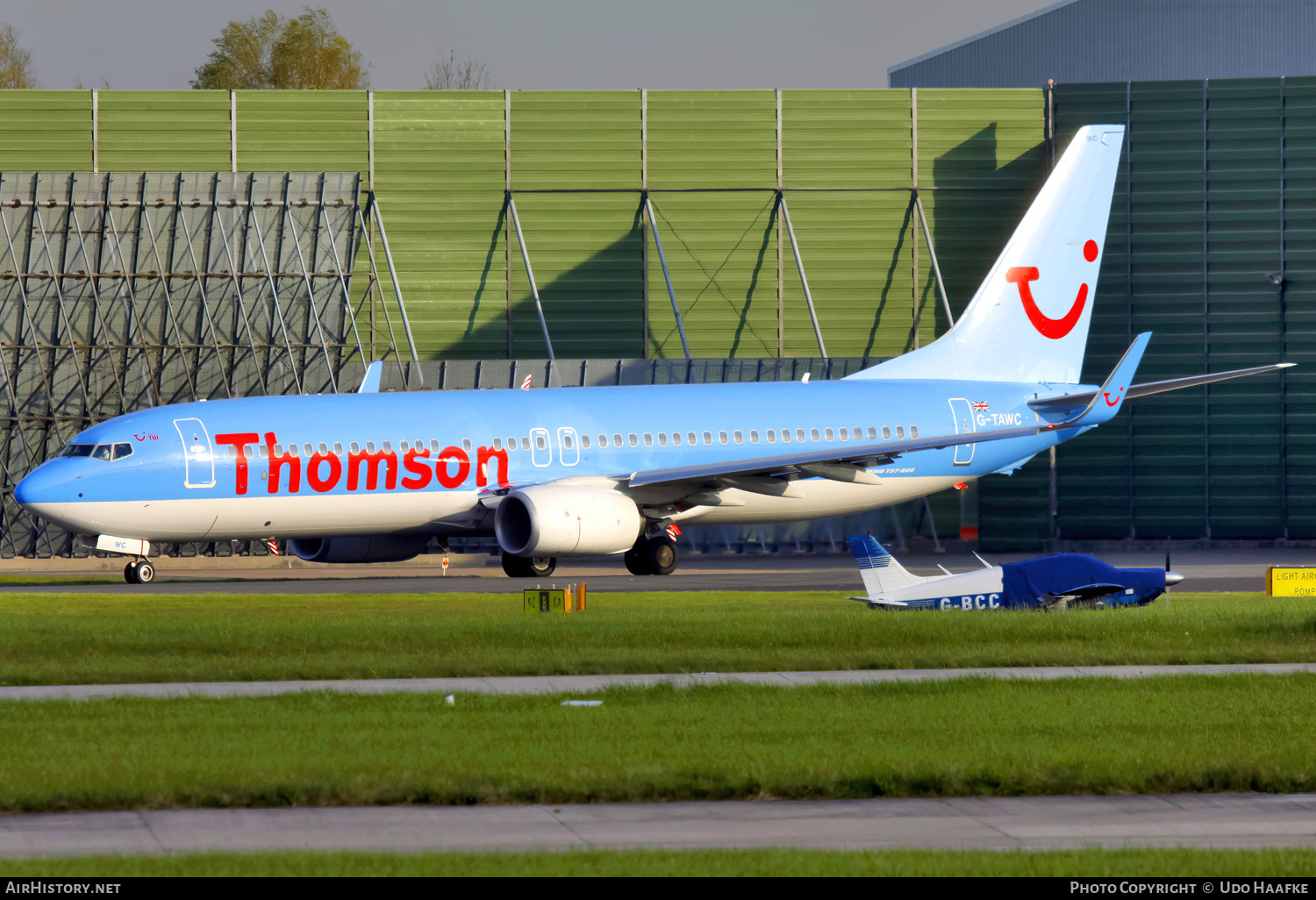 Aircraft Photo of G-TAWC | Boeing 737-8K5 | Thomson Airways | AirHistory.net #778083
