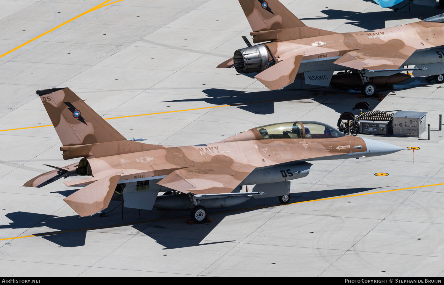 Aircraft Photo of 920459 | General Dynamics F-16B Fighting Falcon | USA - Navy | AirHistory.net #778180