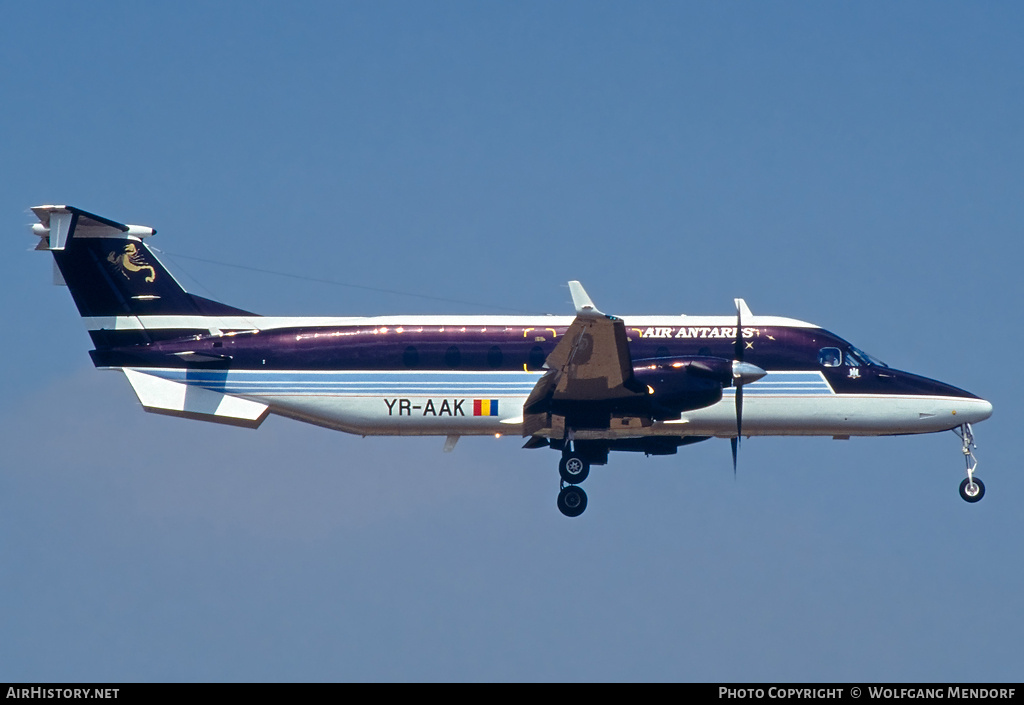 Aircraft Photo of YR-AAK | Beech 1900D | Air Antares | AirHistory.net #778246