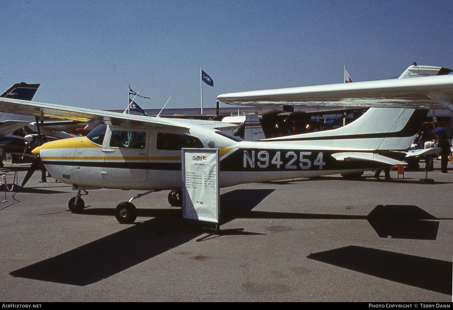 Aircraft Photo of N94254 | Cessna T210L Turbo Centurion II | AirHistory.net #778323