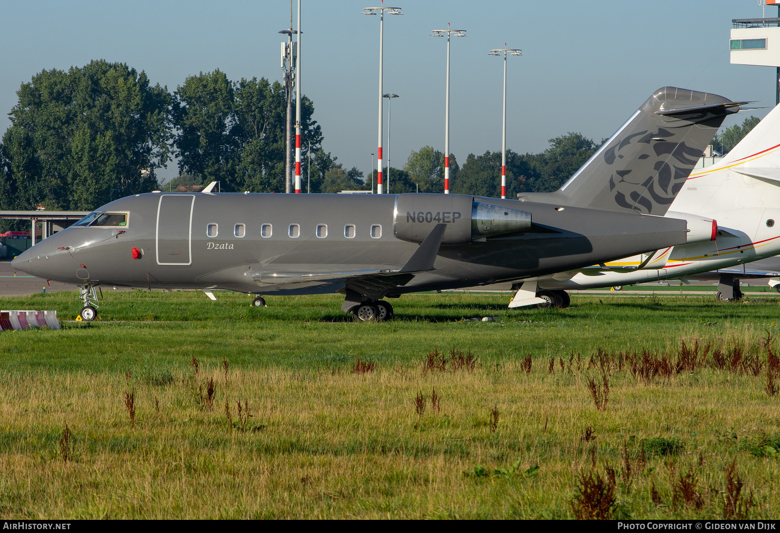 Aircraft Photo of N604EP | Bombardier Challenger 604 (CL-600-2B16) | AirHistory.net #778406