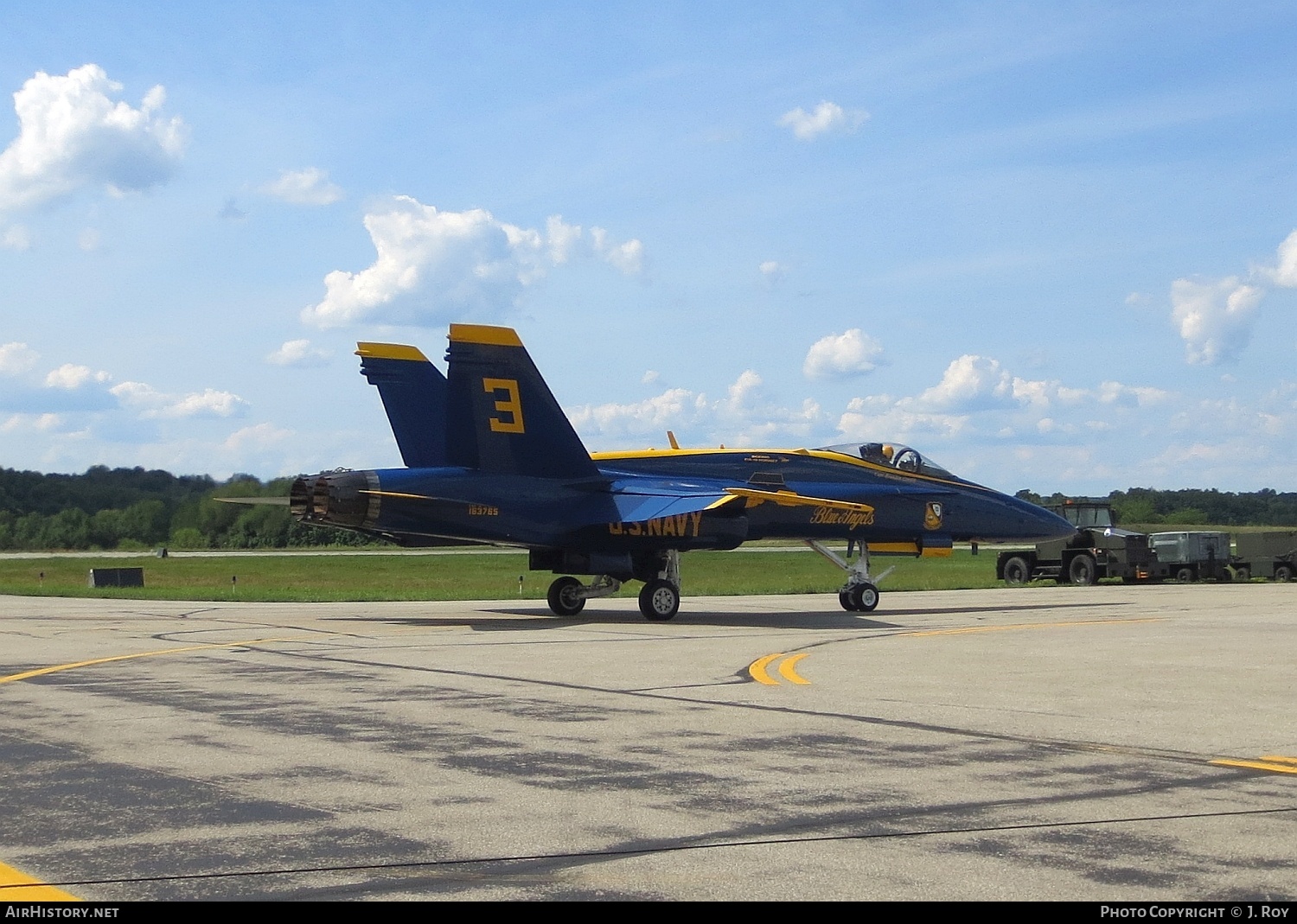 Aircraft Photo of 163765 | McDonnell Douglas F/A-18C Hornet | USA - Navy | AirHistory.net #778452