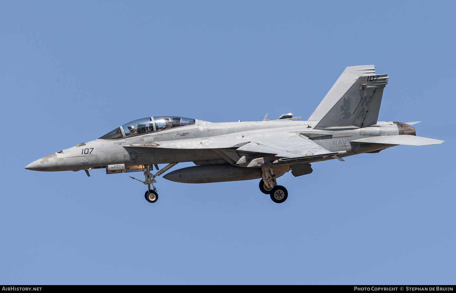 Aircraft Photo of 166680 | Boeing F/A-18F Super Hornet | USA - Navy | AirHistory.net #778453