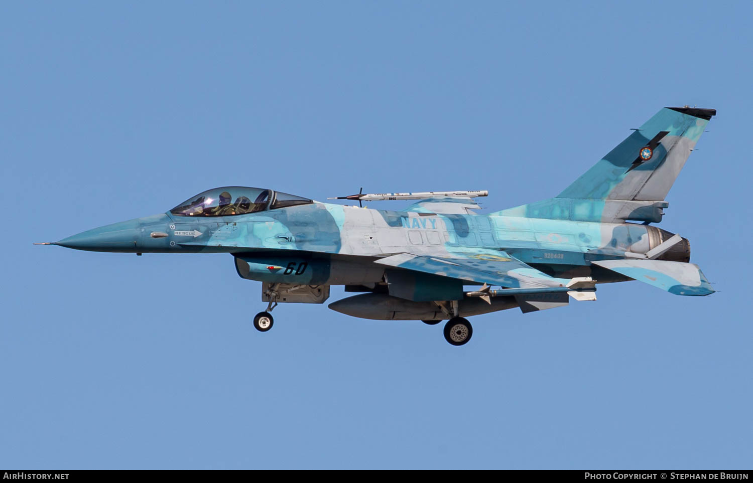 Aircraft Photo of 920409 | Lockheed F-16A Fighting Falcon | USA - Navy | AirHistory.net #778478