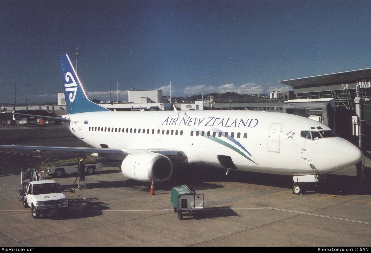 Aircraft Photo of ZK-NGJ | Boeing 737-319 | Air New Zealand | AirHistory.net #778566