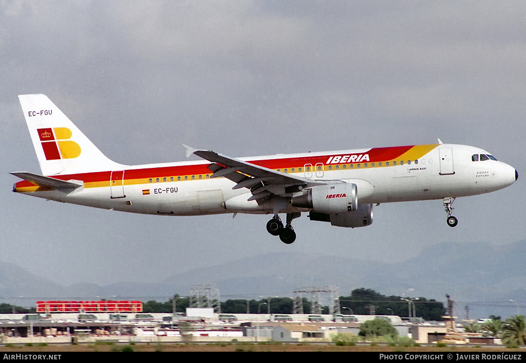 Aircraft Photo of EC-FGU | Airbus A320-211 | Iberia | AirHistory.net #778582