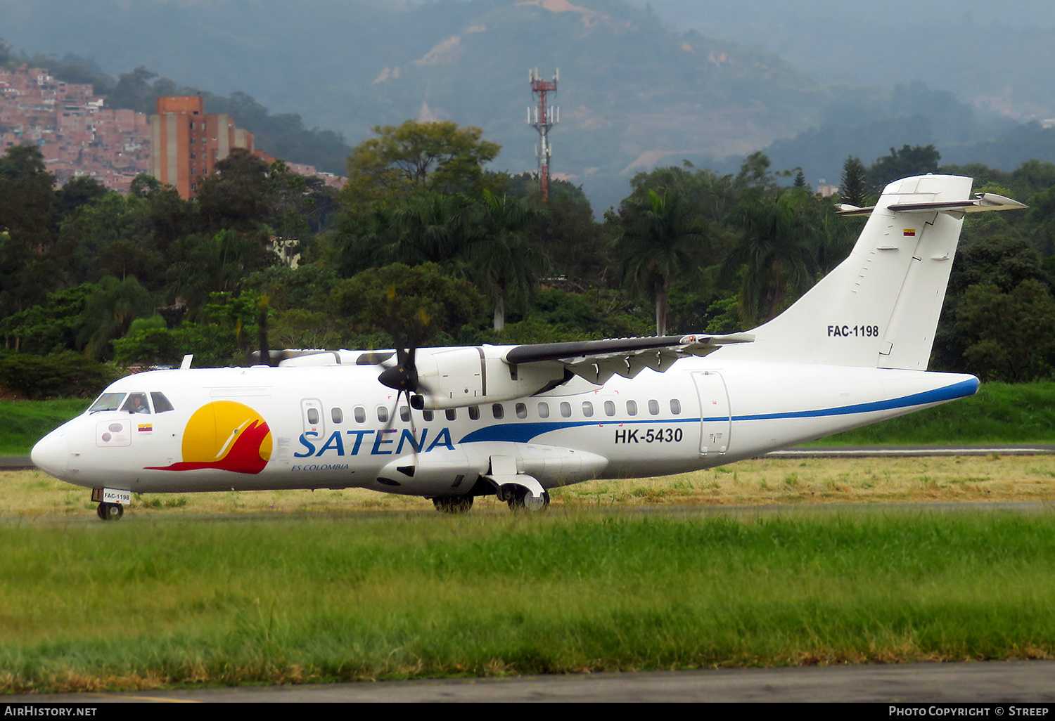 Aircraft Photo of HK-5430 / FAC1198 | ATR ATR-42-600 | Colombia - Satena | AirHistory.net #778687