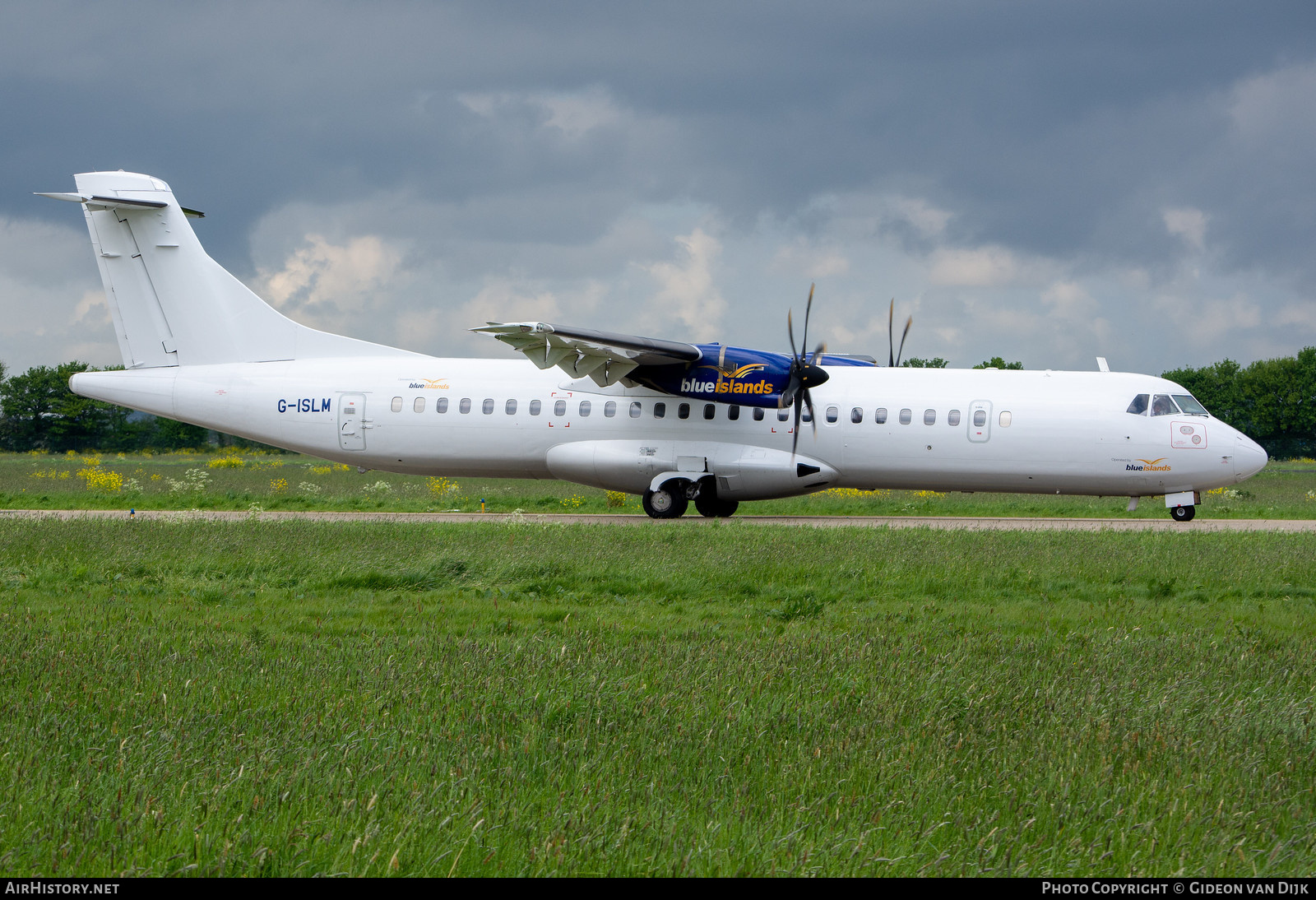 Aircraft Photo of G-ISLM | ATR ATR-72-500 (ATR-72-212A) | Blue Islands | AirHistory.net #778730