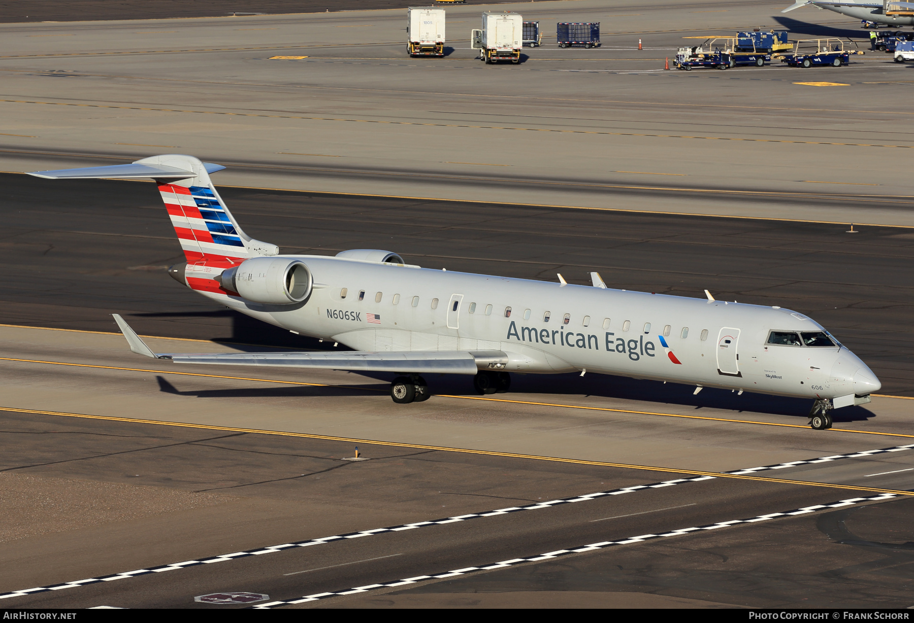 Aircraft Photo of N606SK | Bombardier CRJ-700 (CL-600-2C10) | American Eagle | AirHistory.net #778745