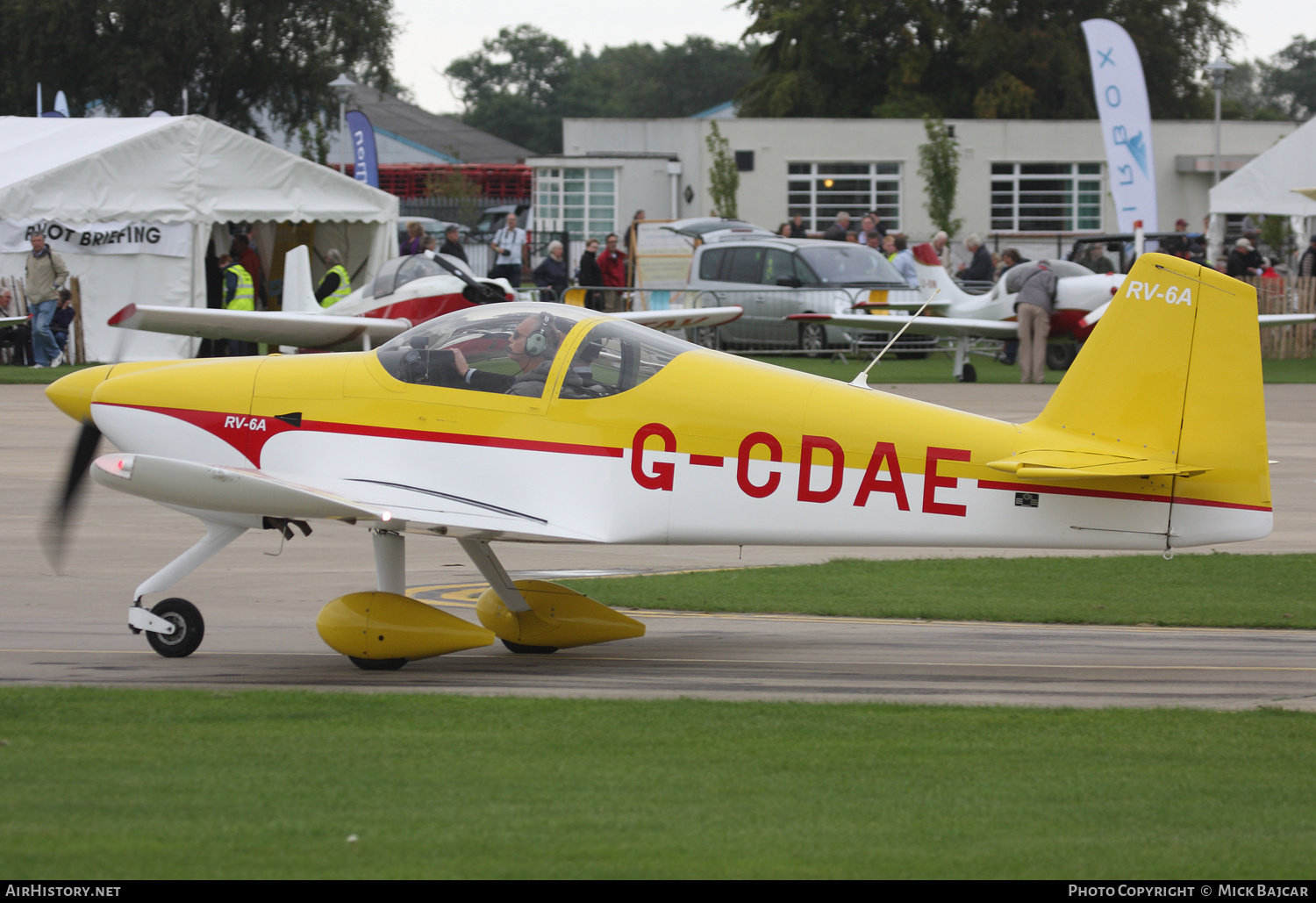 Aircraft Photo of G-CDAE | Van's RV-6A | AirHistory.net #778812