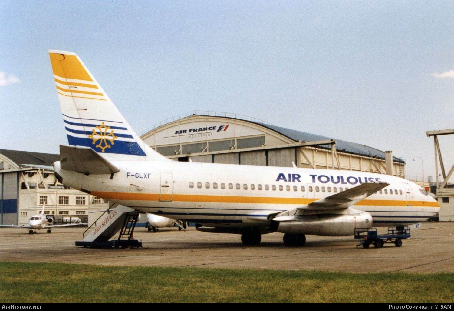Aircraft Photo of F-GLXF | Boeing 737-219/Adv | Air Toulouse | AirHistory.net #778815