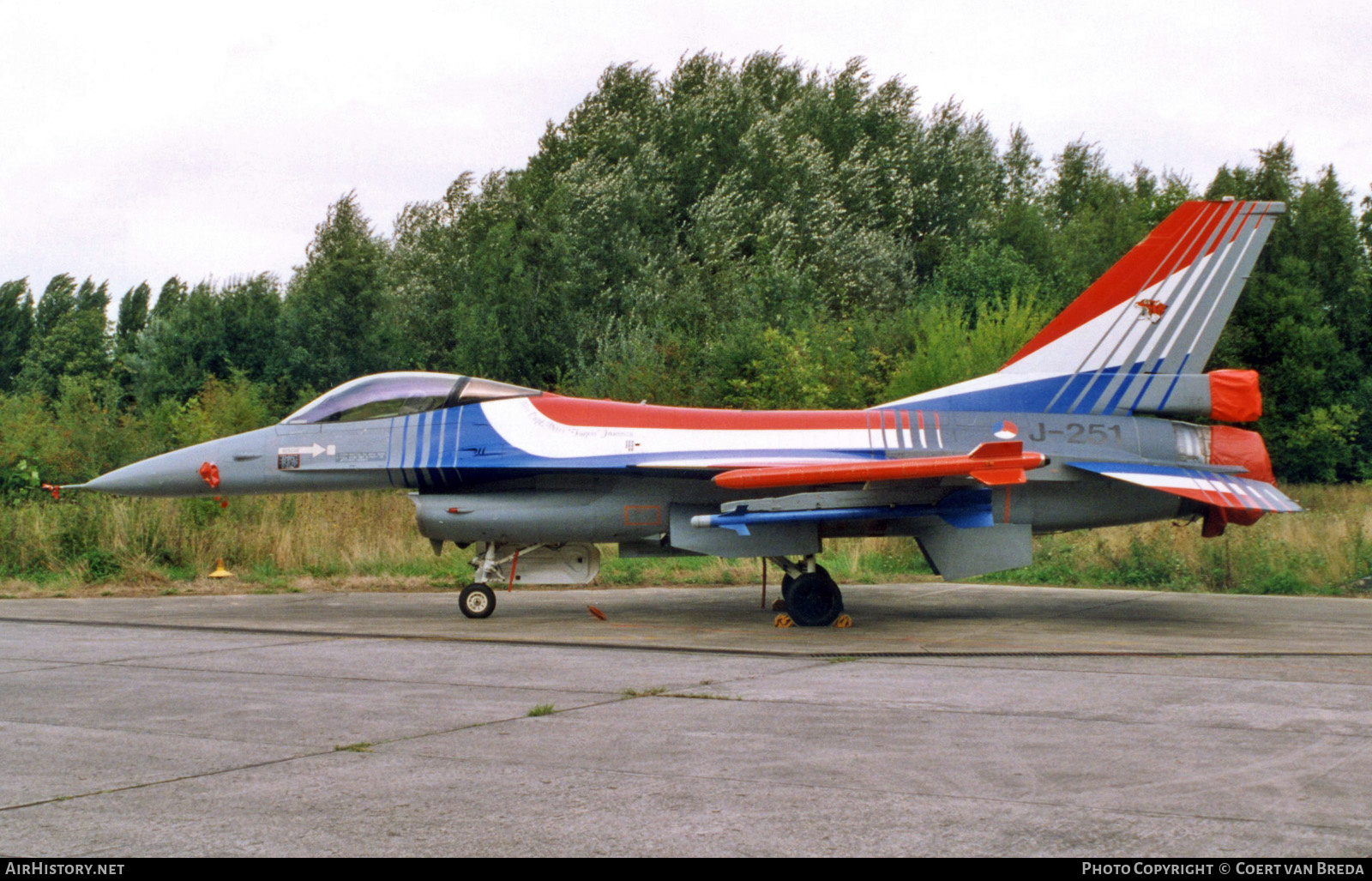 Aircraft Photo of J-251 | General Dynamics F-16A Fighting Falcon | Netherlands - Air Force | AirHistory.net #778831