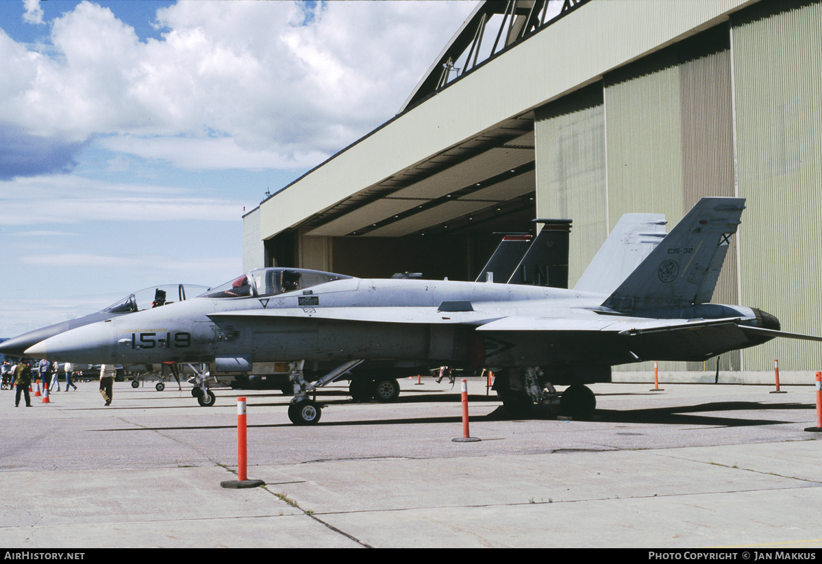 Aircraft Photo of C15-32 | McDonnell Douglas EF-18A Hornet | Spain - Air Force | AirHistory.net #778961