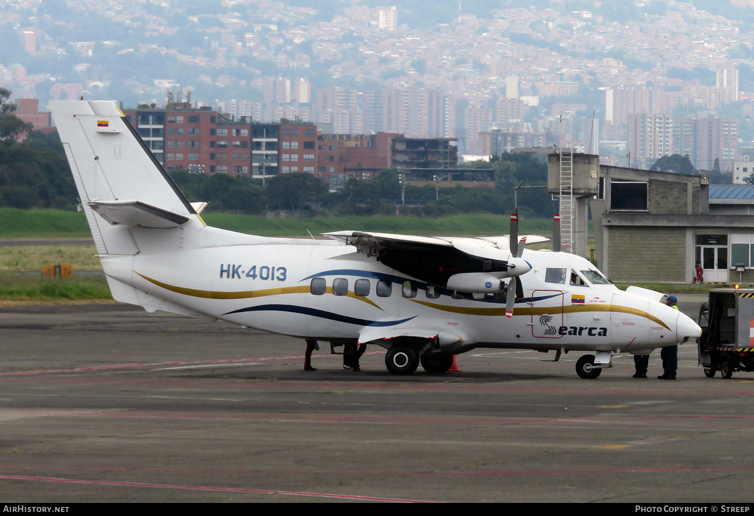 Aircraft Photo of HK-4013 | Let L-410UVP-E Turbolet | SEARCA - Servicio Aéreo de Capurgana | AirHistory.net #778991