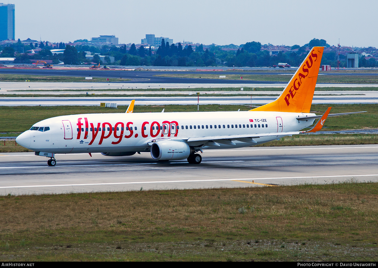 Aircraft Photo of TC-IZE | Boeing 737-86J | Pegasus Airlines | AirHistory.net #778997