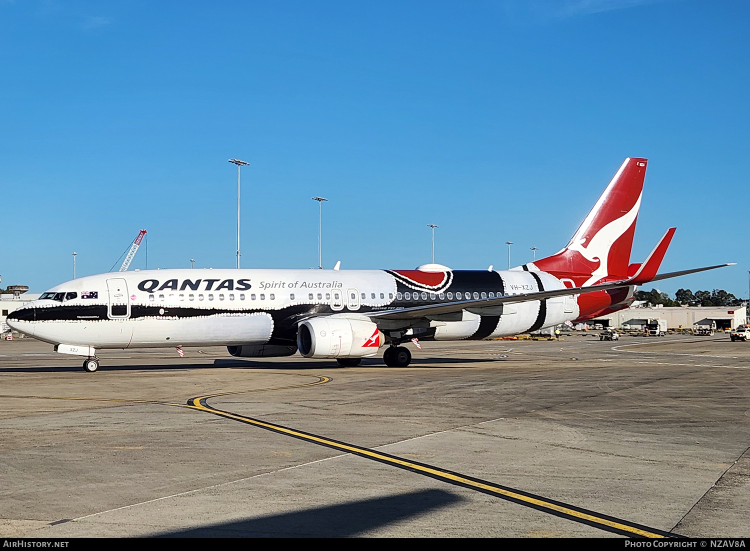 Aircraft Photo of VH-XZJ | Boeing 737-838 | Qantas | AirHistory.net #779047