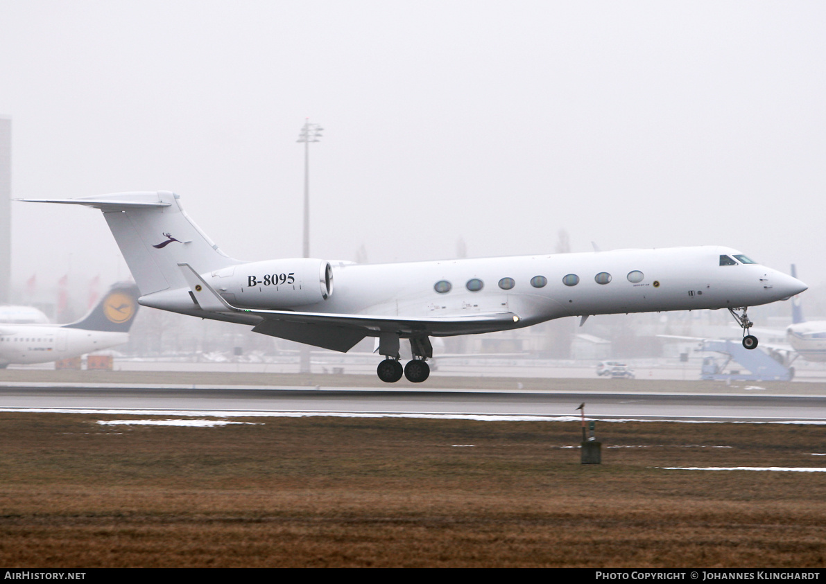 Aircraft Photo of B-8095 | Gulfstream Aerospace G-V-SP Gulfstream G550 | Deer Jet | AirHistory.net #779055