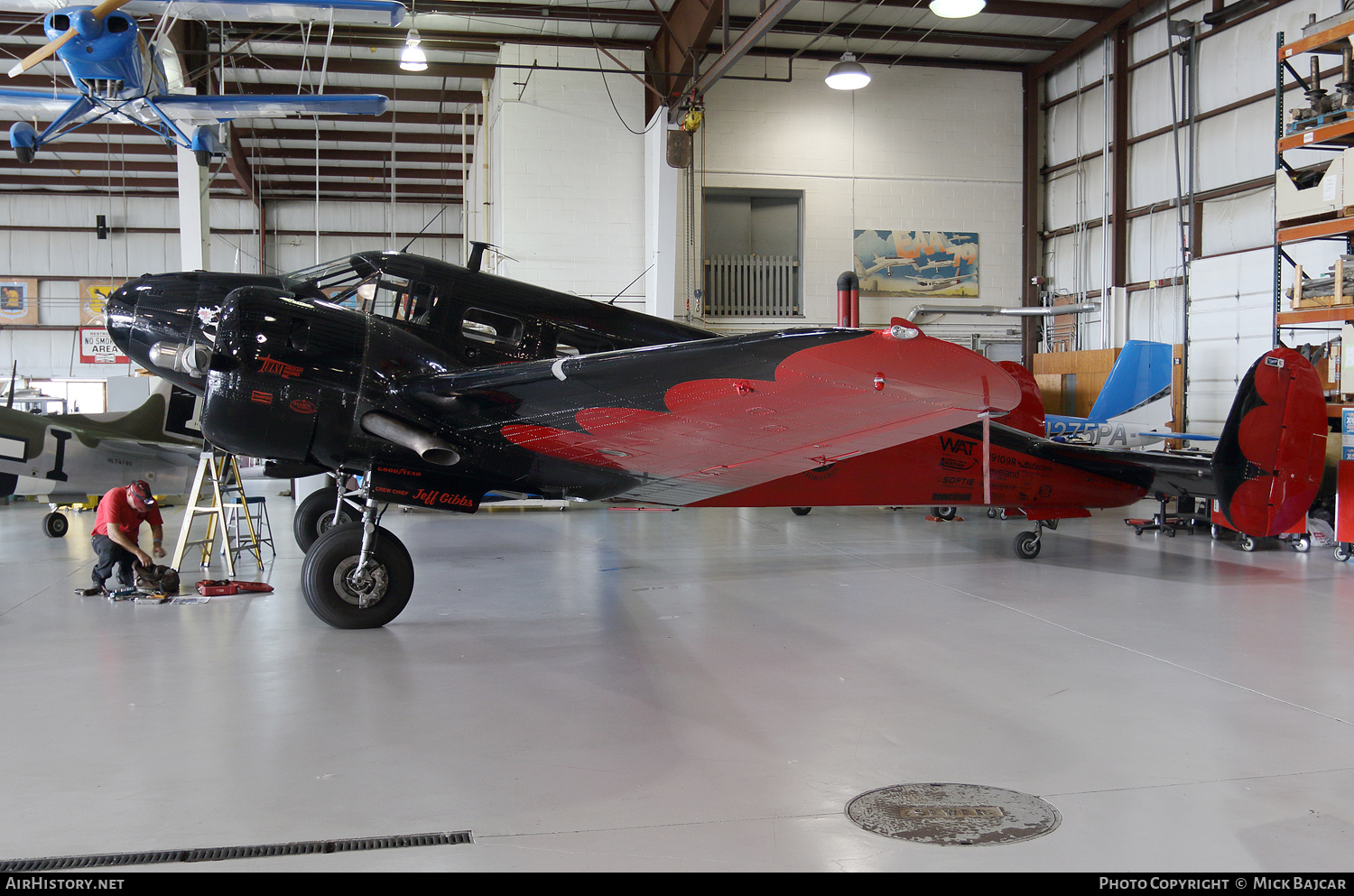 Aircraft Photo of N9109R | Beech C18S | AirHistory.net #779117